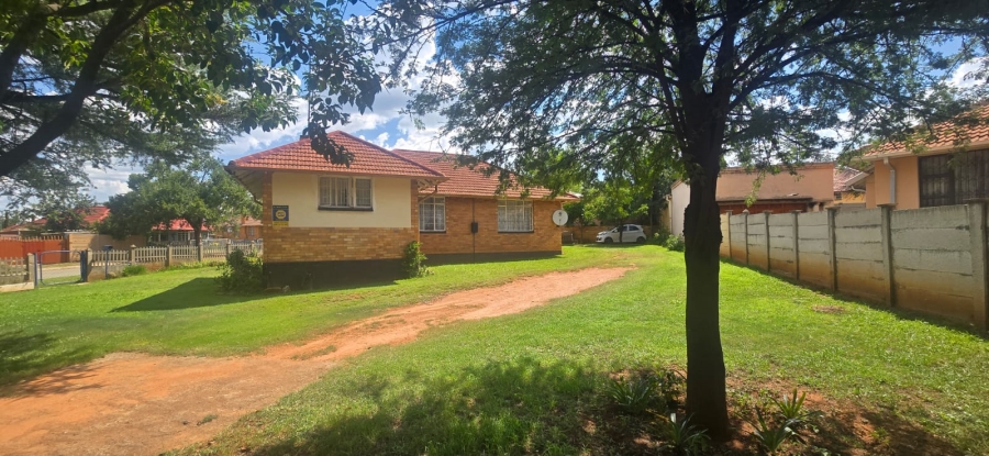 3 Bedroom Property for Sale in Stilfontein Ext 1 North West